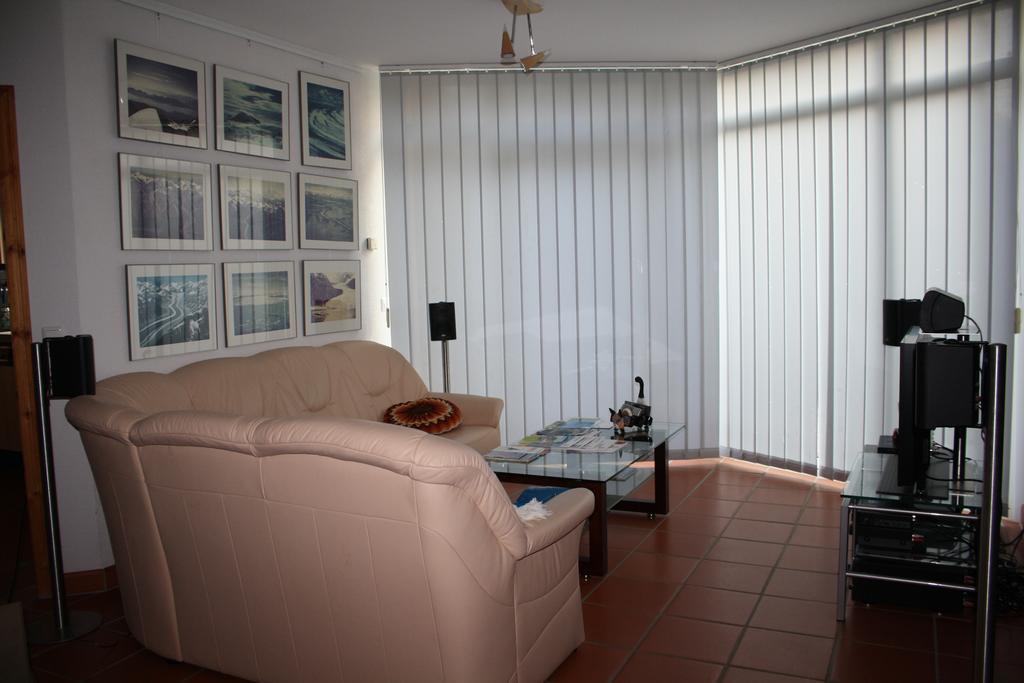 Appartement Zwischen Erfurt, Weimar & Thueringer Wald à Elleben Extérieur photo