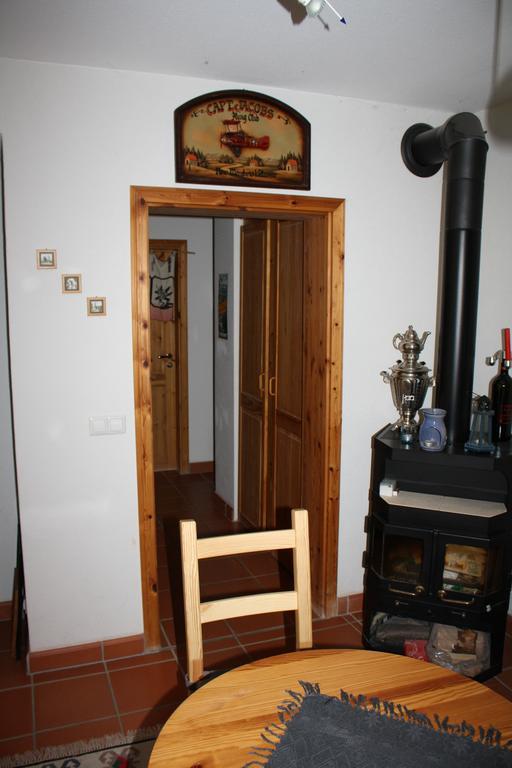 Appartement Zwischen Erfurt, Weimar & Thueringer Wald à Elleben Extérieur photo